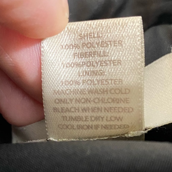 Loft || Woman’s floral print quilted Vest size large - Picture 5 of 6